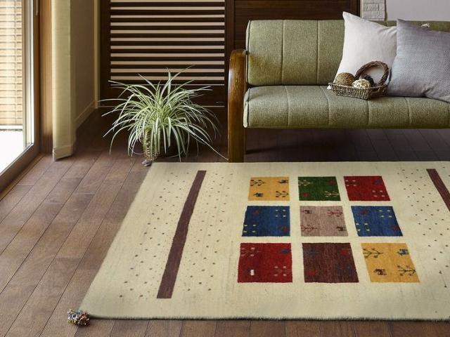 新品手織り羊毛マット座布団ブラウン 週末8日・9日☆5％クーポン有ウール100％ 職人の手織り