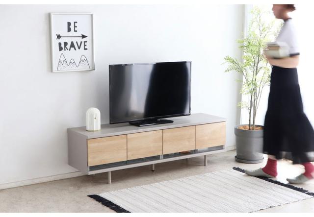 テレビ台 幅150 ローボード 日本製 リビングボード ガラス 扉 可動棚 コード穴 収納 TV台 AV収納 キャビネット 北欧 ナチュラル おしゃれ 新生活(代引不可)【送料無料】_1