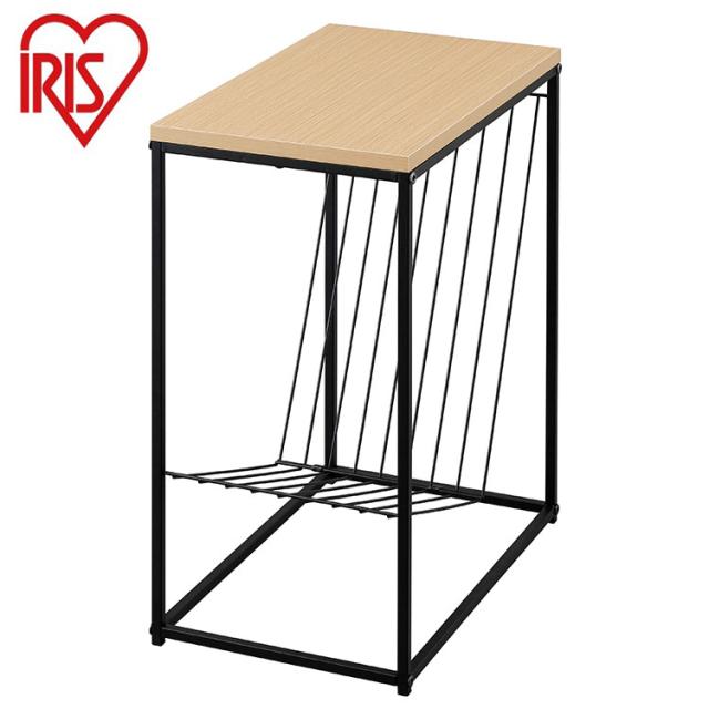 アイリスオーヤマ スチールフレームサイドテーブル ナイトテーブル 棚付き テーブル ナイトボード スチール脚 リビング ソファ 寝室 メッシュ棚 ナチュラル SFST-247M IRIS OYAMA(代引不可)【送料無料】の通販は 5,590円