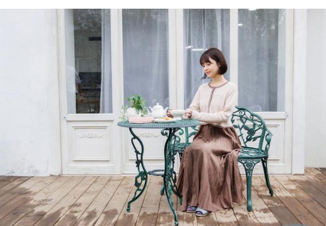 ローズアルミガーデンベンチ ガーデン ガーデンファニチャーセット ガーデンチェア コンパクト おしゃれ アンティーク ガーデンテーブル ガーデンインテリア ベンチ(代引不可)【送料無料】の通販は