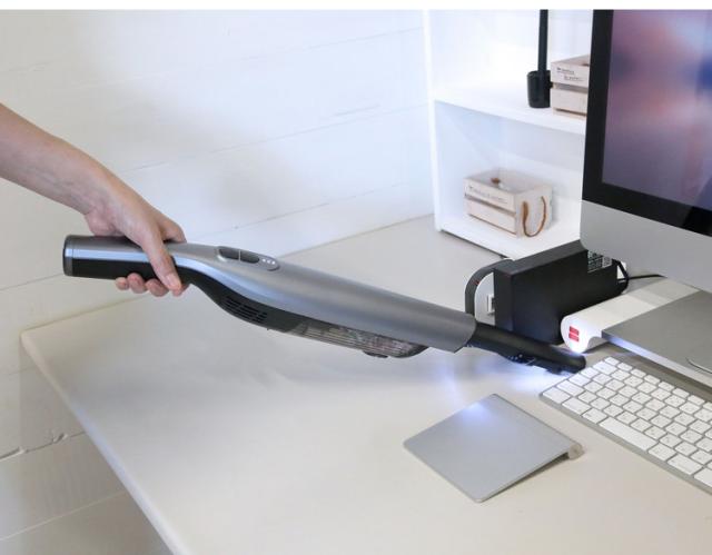 軽量650g スティッククリーナー コードレス 充電式 スタンド付き LED