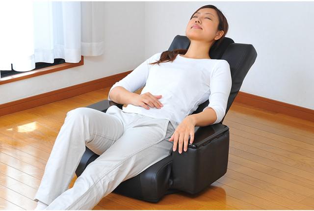 リクライング回転座椅子 ロータイプ 5段階調整 収納ポケット付き 360度回転 座椅子 リクライニングチェア 回転チェア 座椅子 高座椅子 リラックスチェア 椅子(代引不可)【送料無料】の通販は リクライング回転座椅子 ロータイプ 5段階調整 収納ポケット付き 360度回転 座椅子 リクライニングチェア 回転チェア 座椅子 高座椅子 リラックスチェア 椅子(代引不可)【送料無料】の通販は