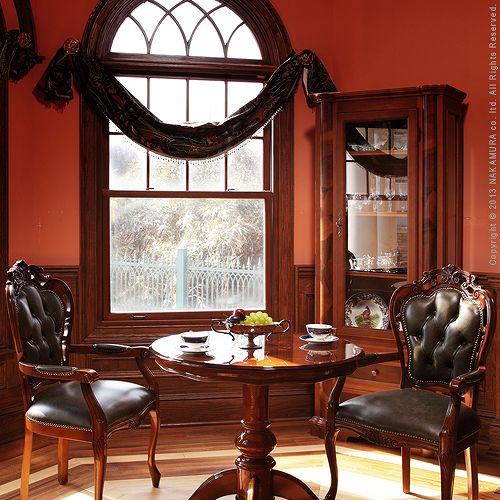 完成品 イタリア製 ヴェローナ クラシック ガラス キャビネット 本棚