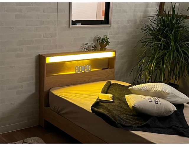 ベッドフレーム 単品 セミダブル 隠しライト付き 照明 おしゃれ LED コンセント付き すのこベッド ロータイプ 北欧 シングルベッド(代引｜au  PAY マーケット
