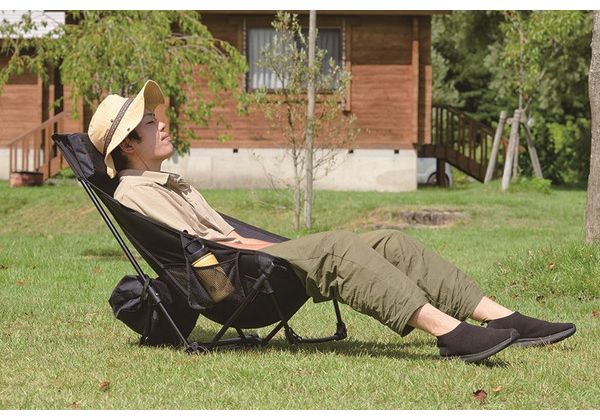 CAPTAIN STAG トレッカー グランドリクライニングチェア（ブラック） トレッカー グランドリクライニングチェア（ブラック