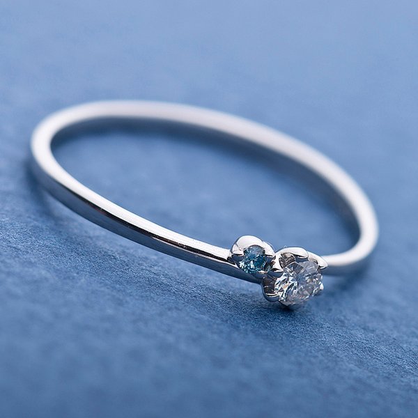 【鑑別書付】プラチナPT950 天然ダイヤリング ダイヤ0.05ct アイスブルーダイヤ0.01ct 8号 V字モチーフ（代引不可）