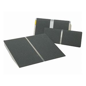 イーストアイ ポータブルスロープ アルミ1枚板タイプ（PVTシリーズ） ／PVT040 長さ40.5cm（代引不可）