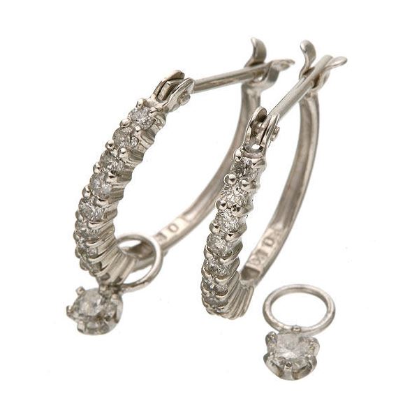 ダイヤハーフエタニティ計0.3ctピアス SILVER（代引不可）