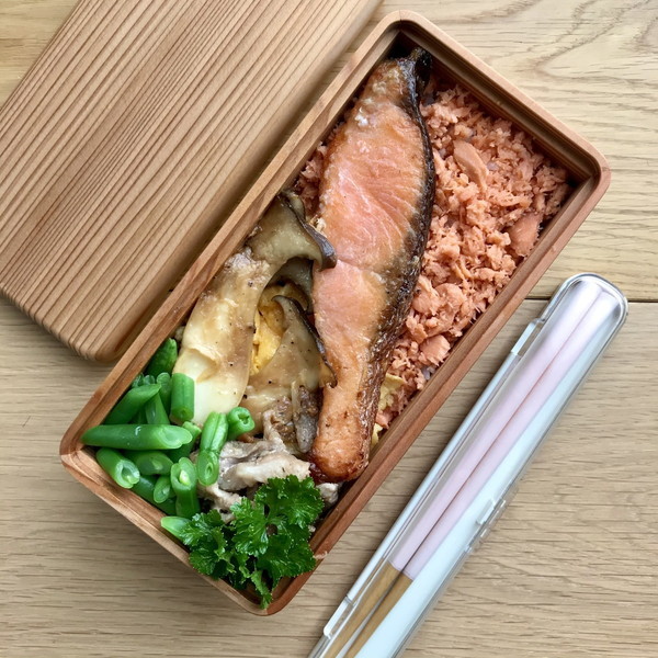 保冷弁当箱 mWood ランチボックス保冷ブタ付き チャコール(代引不可)【送料無料】