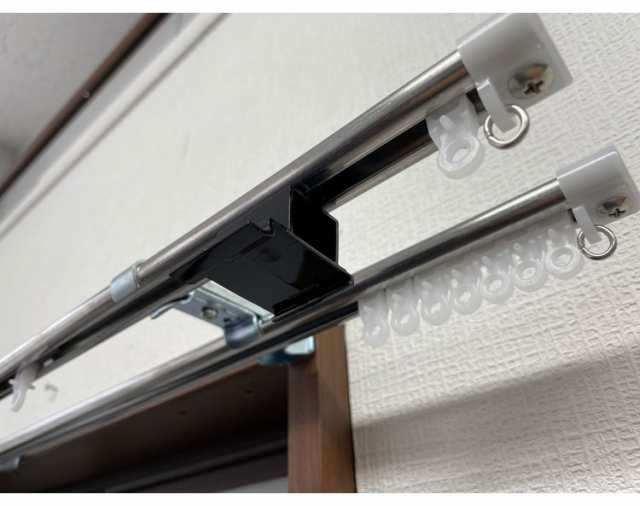 TOSO トーソー スチールラック用ロールスクリーン 90×180cm カーテンレール用ブラケット付き コードレスタイプ 目隠し 収納目隠し 目隠しカーテン 取り付け簡単(代引不可)