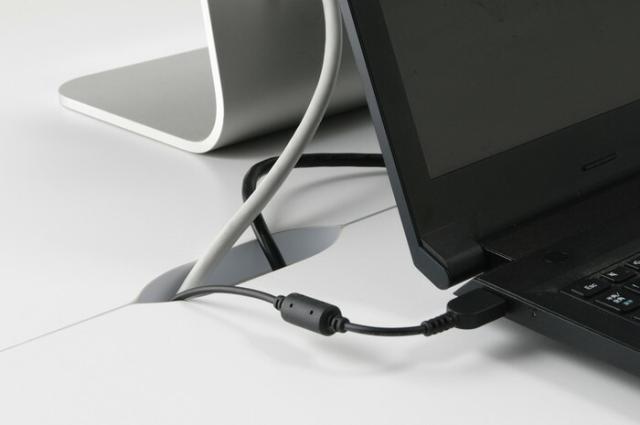 【※法人様限定販売】 【オフィス デスク 幅140 + オフィスワゴン 2点 セット】 テレワーク 業務用 収納 I字 白 デスクチェア 在宅勤務 テレワーク 鍵付き 会社用 事務机 事務用デスク(代引不可)【送料無料】_5