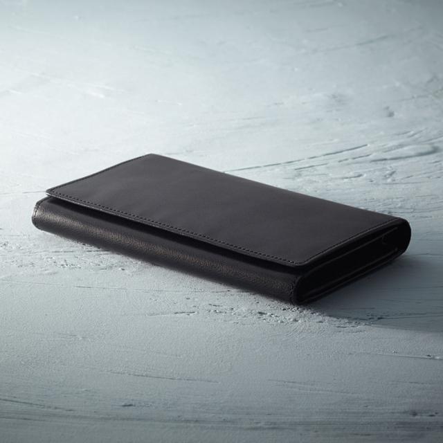 ソフトオイルレザー カード24枚収納財布ブラック 8157-01(代引不可)【送料無料】 ソフトオイルレザーカード24枚収納財布ブラック8157-01(代引不可