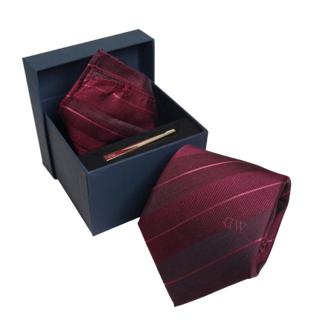 ダニエルウェリントン ネクタイ&タイバー&カフス 3点セットWINE DW02800006(代引不可)【送料無料】の通販は 9,150円