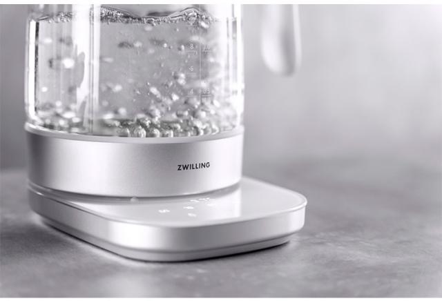 ツヴィリング エンフィニジー ヨーロピアンティーケトル 1.7L ガラス電気ケトル 6段階温度設定 保温 蒸らし機能 空焚き防止 自動電源OFF 【日本正規販売品】 ENFINIGY Kettles 53103-800(代引不可)【送料無料】