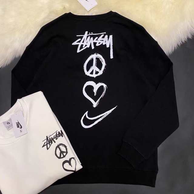 STUSSY ステューシー 共同ブランド ナイキ コラボレーション「スケッチ」スウェットシャツ パーカー [並行輸入品]｜au PAY マーケット