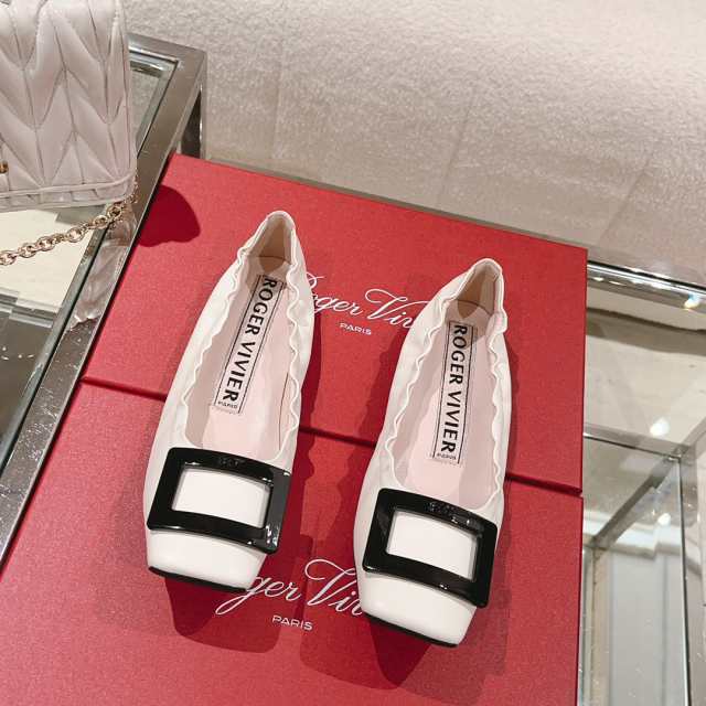 ロジェ ヴィヴィエ ROGER VIVIER パンプ並行輸入品