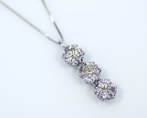 ペンダント　ネックレス　ダイヤモンド　1.5ct　プラチナ　Pt　スリーストーン　3ストーン　3石　レディース　アクセサリー　ジュエリー　ギフト　172808-4　ダイヤの通販はネックレス