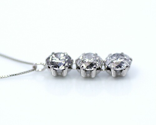 ペンダント　ネックレス　ダイヤモンド　1.5ct　プラチナ　Pt　スリーストーン　3ストーン　3石　レディース　アクセサリー　ジュエリー　ギフト　172808-4　ダイヤの通販は