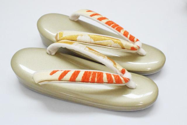 【在庫処分SALE】振袖 草履バッグ セット-No.56（Mサイズ）日本製品【ゴールド台/合皮製品/正装/振り袖/結婚式にも◎/成人式 草履バックセット/送料無料/振袖/訪問着/色無地/小紋】_2