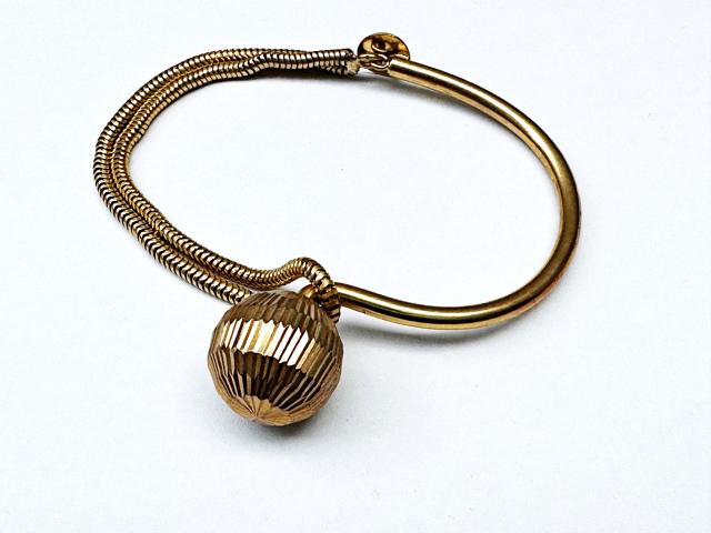 moprales (ホルヘ・モラレス) スペイン 発の美しいアクセサリー 繊細でファッショナブルな ジュエリー ハンドメイド