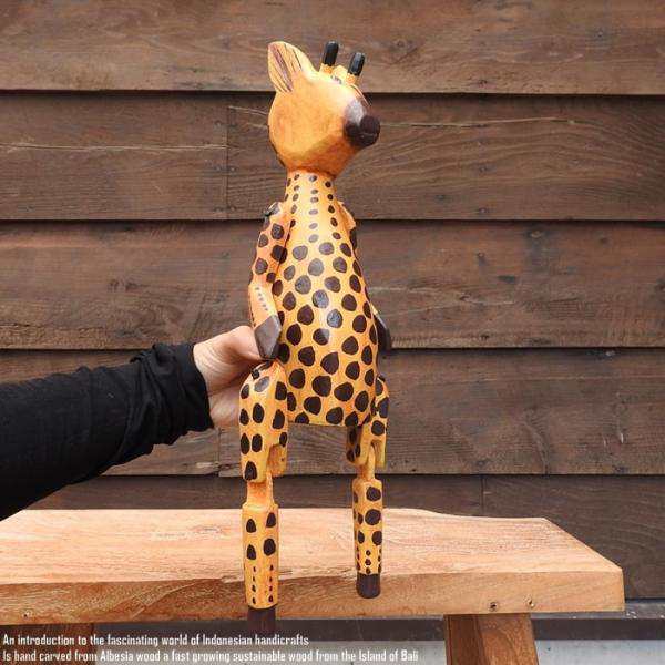 お座り きりんさん Lサイズ ウェルカム人形 木製 木彫りの置物 動物インテリア 動物置物 木製オブジェ 動物置物｜au PAY マーケット