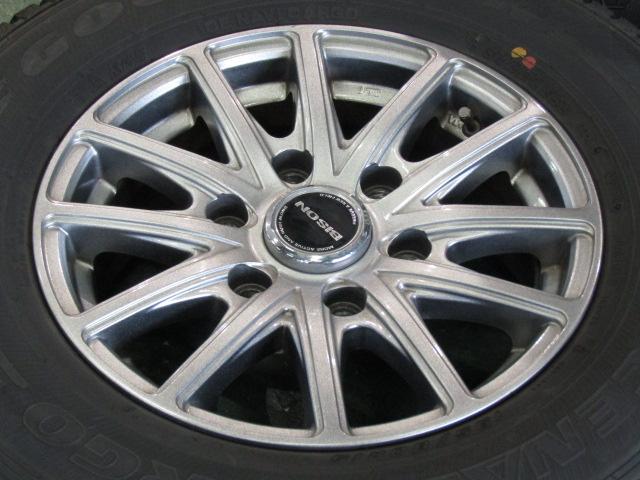 【冬物発送限定品】ホットスタッフ　BISON（バイソン）BN-01　ハイエースに　6J　+33　139.7　6H　195/80R15■_3