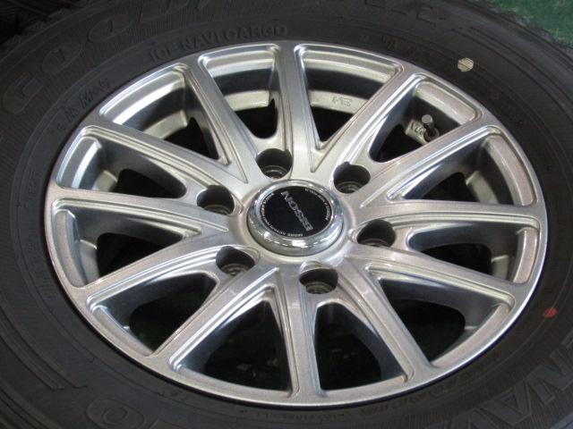 【冬物発送限定品】ホットスタッフ　BISON（バイソン）BN-01　ハイエースに　6J　+33　139.7　6H　195/80R15■_4