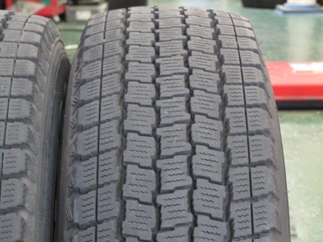 【冬物発送限定品】ホットスタッフ　BISON（バイソン）BN-01　ハイエースに　6J　+33　139.7　6H　195/80R15■_7