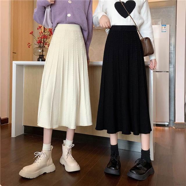 スカート ニットスカート 膝下 ミモレ丈 Aライン ニット ファッション かわいい 大人可愛い きれいめ シンプル 大人 上品 おしゃれ お洒落 大人可愛い 大人女子 こなれ感 ラフ メンズライク 無地 秋 冬 10代 20代 30代 レディース 学生 通学 デート お出かけ 女子会 お泊まりの通販は