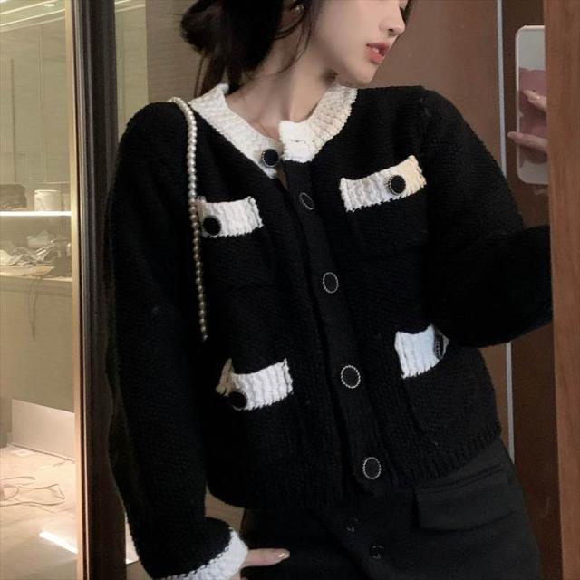 ニットカーディガン  ニットジャケット トップス アウター セーター カーディガン ジャケット 長袖 ラウンドネック 襟なし かわいい 大人可愛い きれいめ 上品 おしゃれ お洒落 大人可愛い 大人女子 ラブリー キュート ガーリー エレガント レディース ファッション 洋服 服の通販は 5,151円