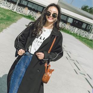 トレンチコート アウター コート ミディアム丈 袖あり 長袖 スクエアカラー ストレート ウエストリボン ポリエステル 大人可愛い きれいめ 大人 上品 おしゃれ レトロ 大人可愛い 大人女子 ラフ 個性的 クール モード系 モダン 抜け感 無地 春 秋 レディース 洋服の通販は 8,580円