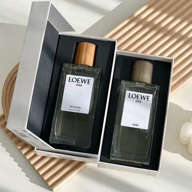 LOEWE ロエベ カップル香水 001 Man&Woman 100mlの通販はau PAY