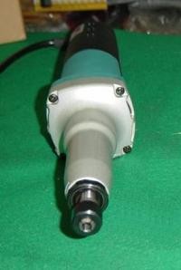 マキタ GD0800C 電子ハンドグラインダ 軸径6mm AC100V 新品の通販は