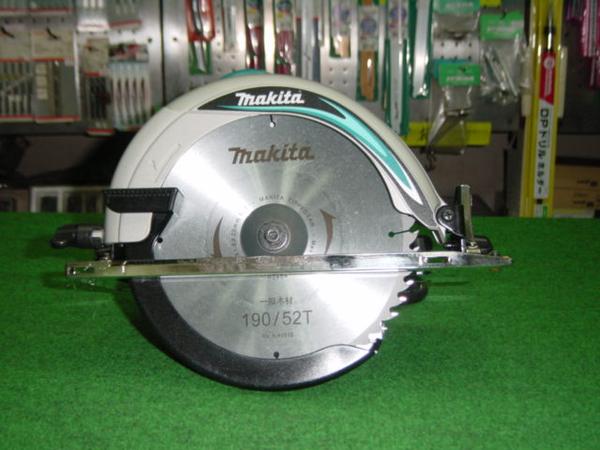 マキタ 5834BA 190mm電気マルノコ アルミべ−ス 切込深さ68mm チップソー付 AC100V 新品の通販は