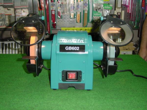 マキタ GB602 電気グラインダ　砥石寸法:150X16X12.7mm 外径X厚さX内径 AC100V 新品の通販は 10,000円