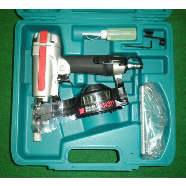 マキタ AN311 32ｍｍ 常圧 エア釘打機 シ−ト釘を片手で素早くセットできるシートガイド付 新品