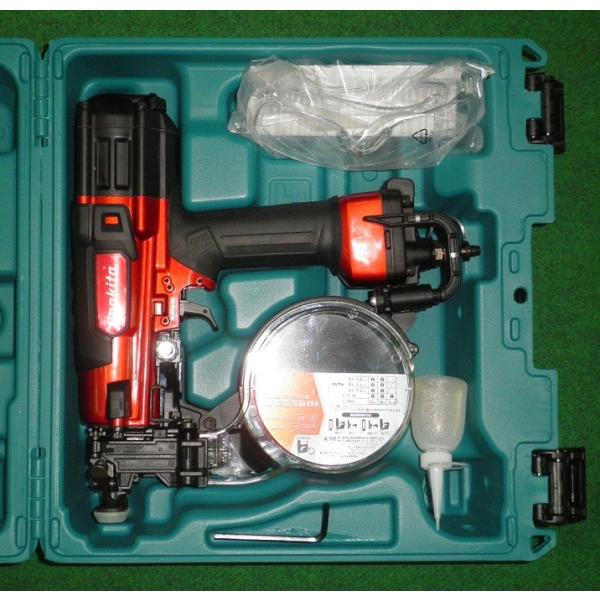 送料無料 マキタ AR320HR 32mm高圧エアビス打ち機 赤 縦型マガジン採用 新品 ターボ