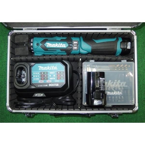 マキタ DF012DSHX 7.2Vペン型ドライバドリル 7.2V-1.5Ahバッテリ2個付セット 青 新品