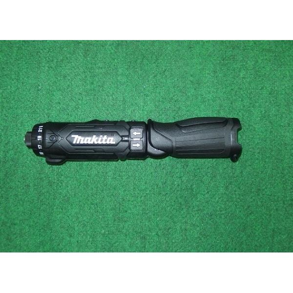 マキタ DF012DZB 7.2Vペン型ドライバドリル 本体のみ バッテリ・充電器別売 黒 新品