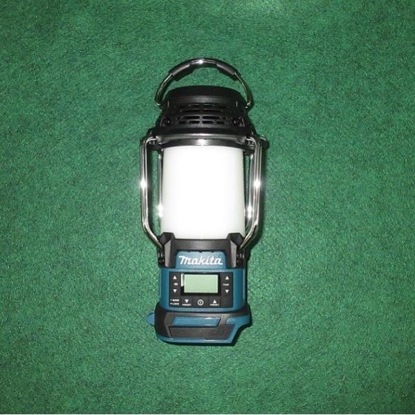 マキタ MR054 14.4V/18V対応 充電式ランタン付ラジオ バッテリ・充電器別売 青 聴く照らすを1台にひとまとめ 新品