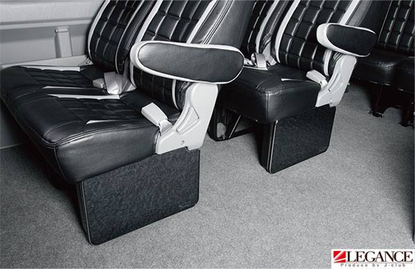 インテリア フットパネル 2個 200系 ハイエース 1型 2型 3型 4型 ワイド LEGANCE レガンス 内装 インテリア パーツ