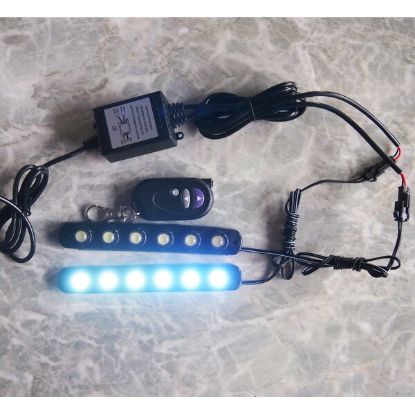 LED 6連 デイライト 湾曲タイプ ホワイト リモコン付 200系 ハイエース フラッシング