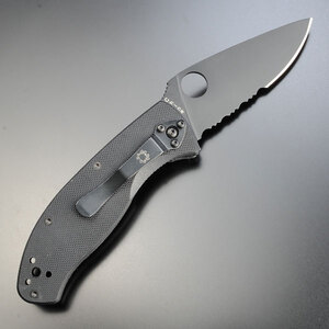 Spyderco 折りたたみナイフ Tenacious 半波 オールブラック C122GBBK