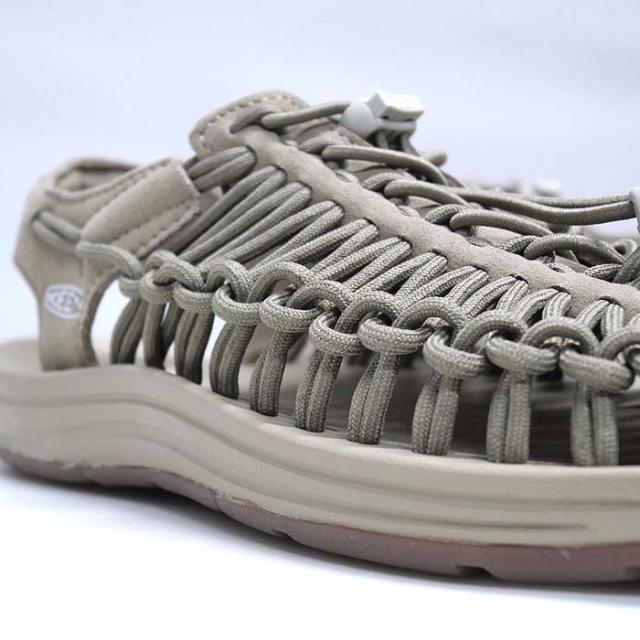 KEEN UNEEK 1025169 キーン ユニーク ベージュ メンズ/サンダル 