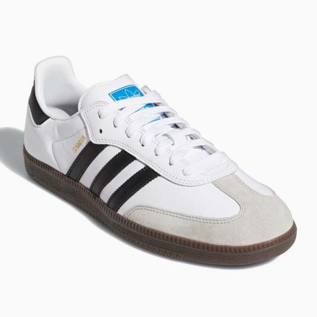 1世帯1点限り 毎日発送 アディダス サンバ レディース メンズ スニーカー ADIDAS SKATEBOARDING SAMBA ADV GZ8477 白黒ガムソール レザー スエード ローカット スケートボード ADIDAS SB[PU1]