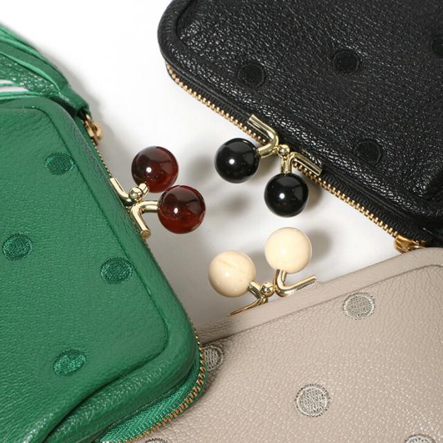 ペルケ perche アクリル玉 ドット柄 がま口 二つ折り財布 レディース