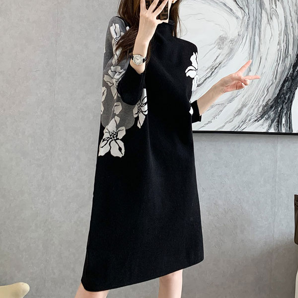 ニット ニットワンピース 花柄ワンピース ひざ丈ワンピース 黒白 配色の通販は