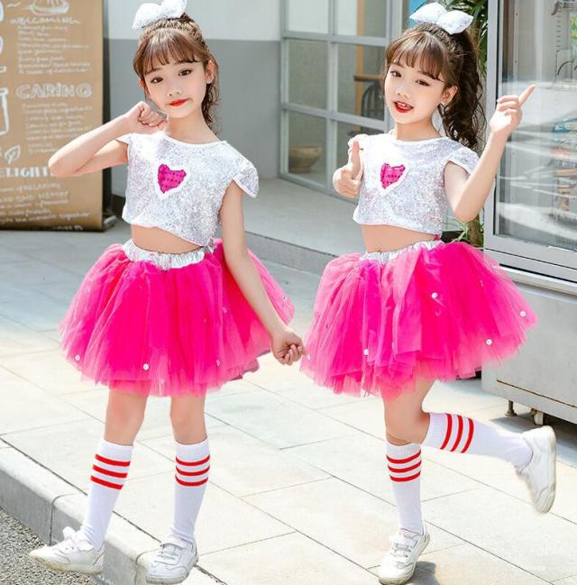 ☆ Iris ダンス衣装 スパンコールトップス M〜L ☆ Iris ダンス衣装 スパンコールトップス M〜L