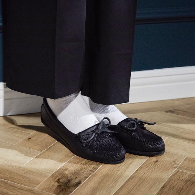 MINNETONKA ミネトンカ レディース モカシン DEERSKIN KILTY