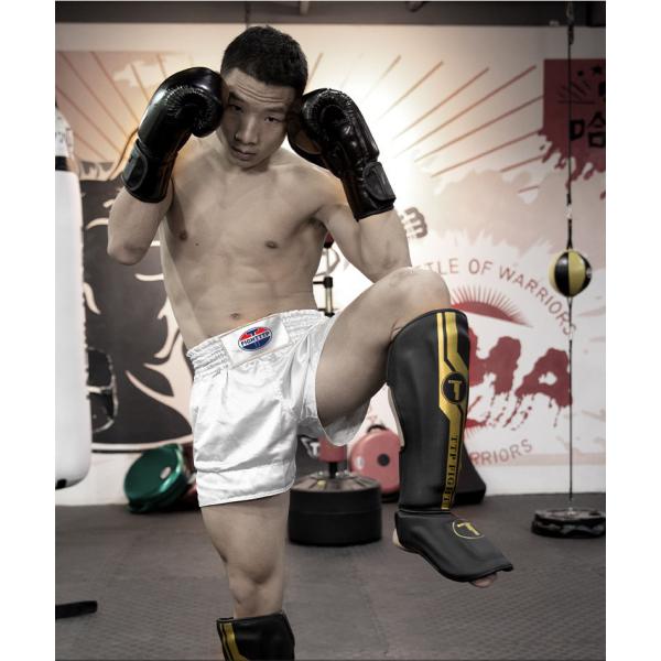 ボディプロテクター ボクシングミット レッグウォーマー 総合格闘技